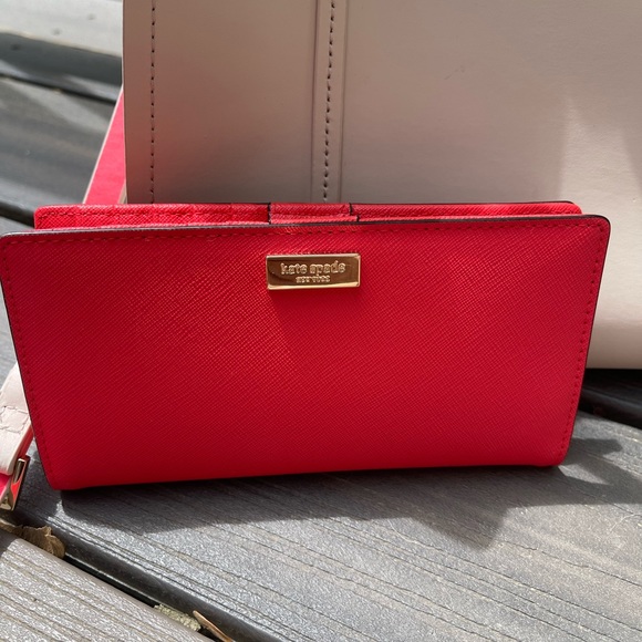 NWT KATE SPADE STACEY WALLET GERANIUM PINK - Picture 2 of 4